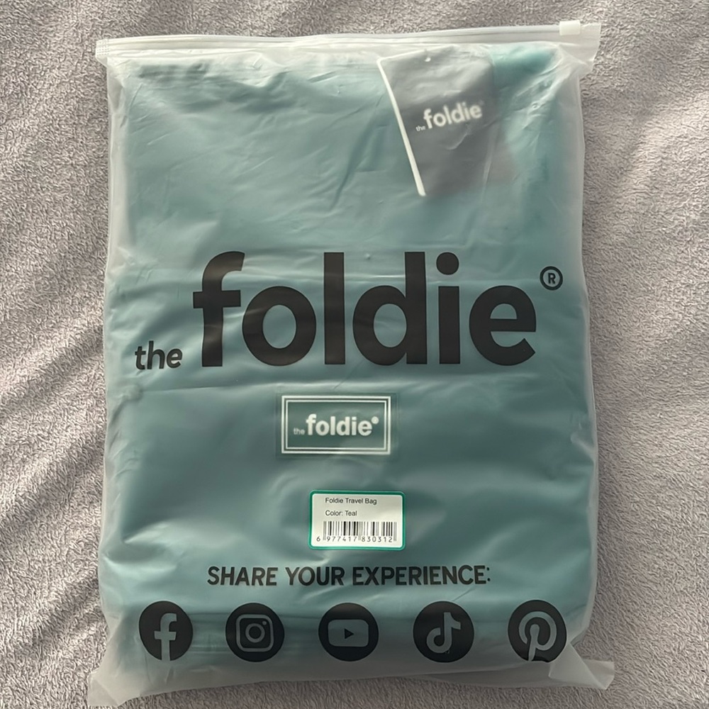 The Foldie Travel Bag